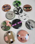 Pixel Art Button Pins – Retro Style Metal Badges for Bags, Jackets & Accessories